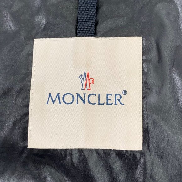 Moncler Shiny Metallic Silver Down Puffer Jacket W/ Detachable Black Hood - Picture 6 of 8